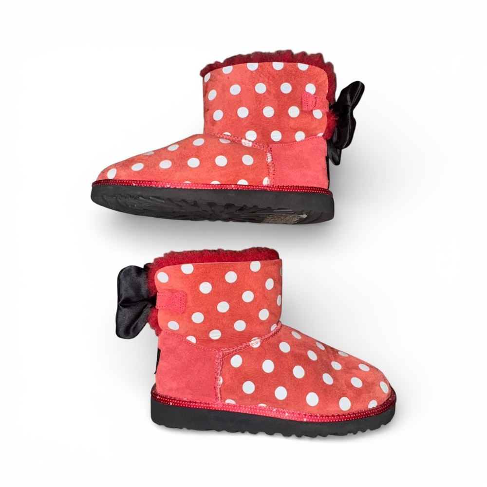 Disney Minnie Mouse UGG Red Polka Dot Boots Black Bows Rare Big Girls Size 4 - Picture 6 of 7